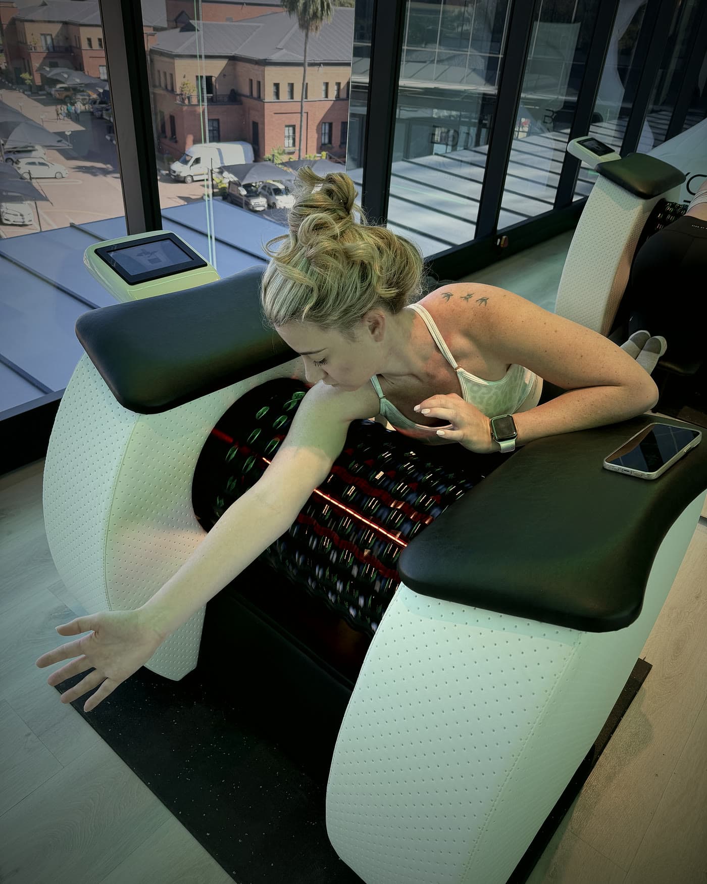 A Body Roller session with the infrared lamps lit